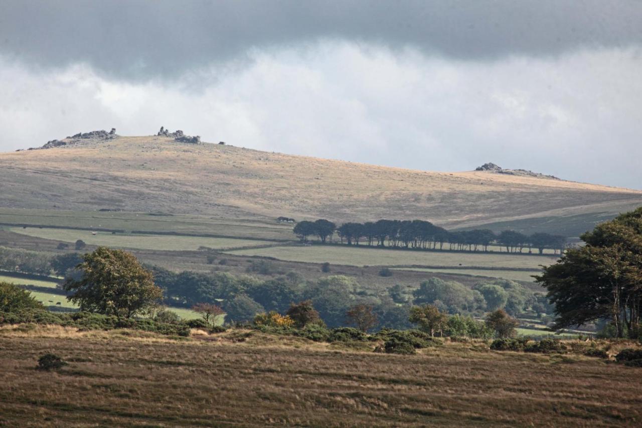 Lovaton Farmhouse Okehampton Esterno foto