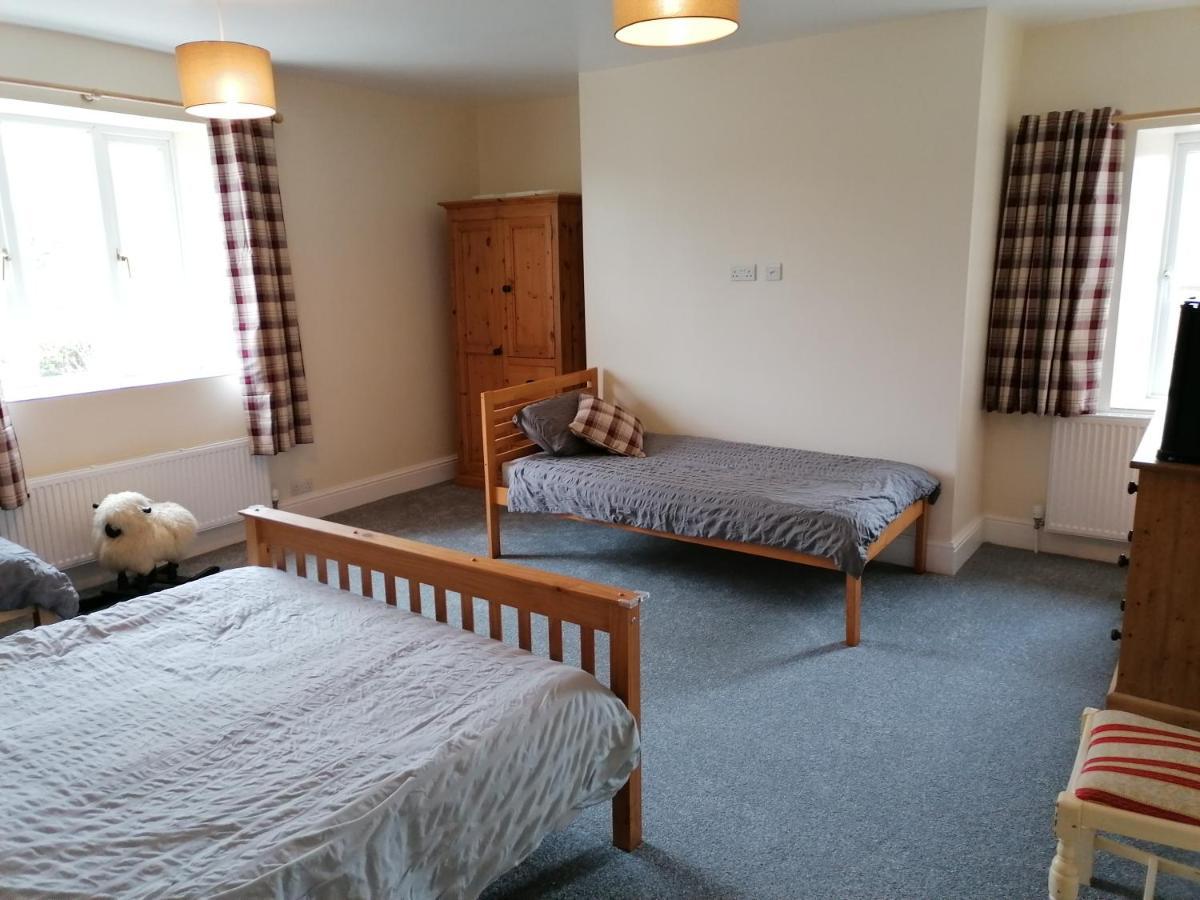 Lovaton Farmhouse Okehampton Esterno foto